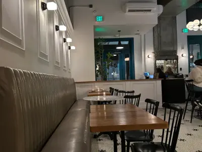 Chickie's, Google photo 3