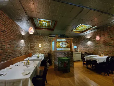 Laico's, Google photo 1