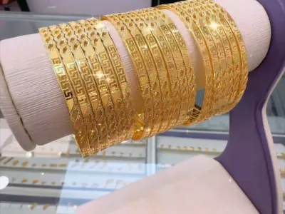 Zeina Gold, Google photo 4