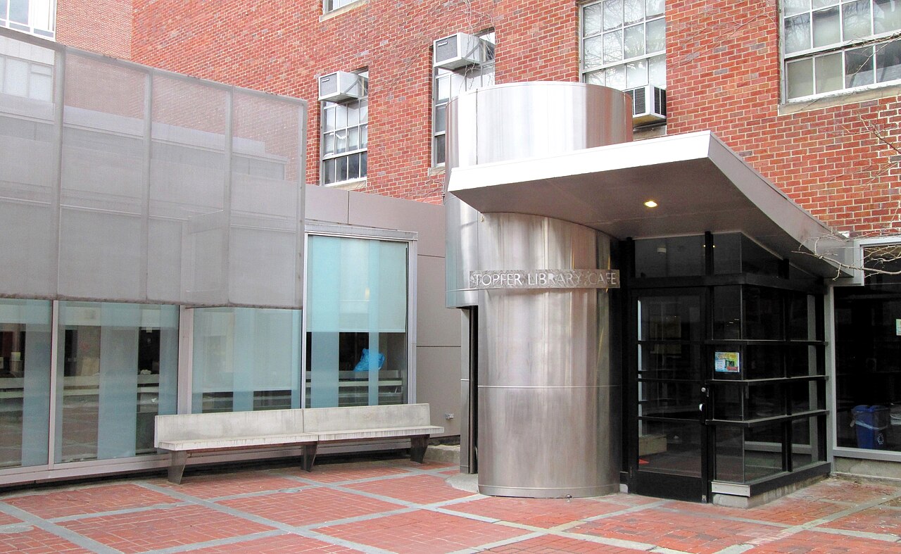CUNY Brooklyn College campus
